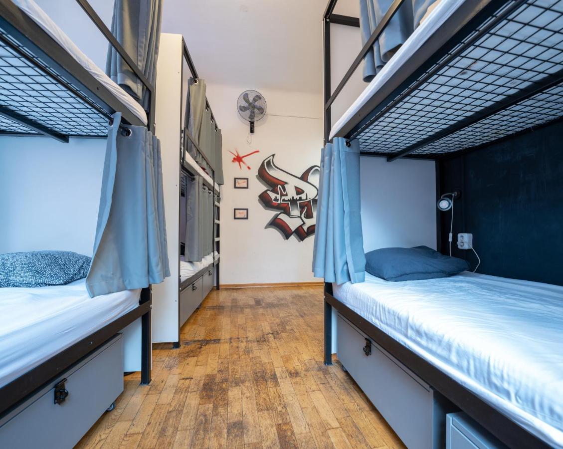 The Madhouse Hostal *